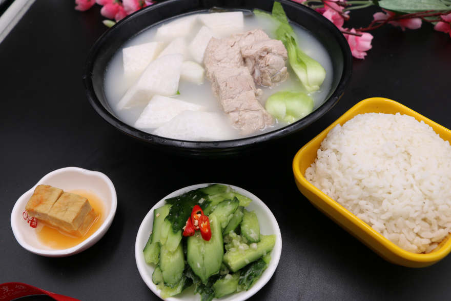 昆明浓汤炖骨饭培训