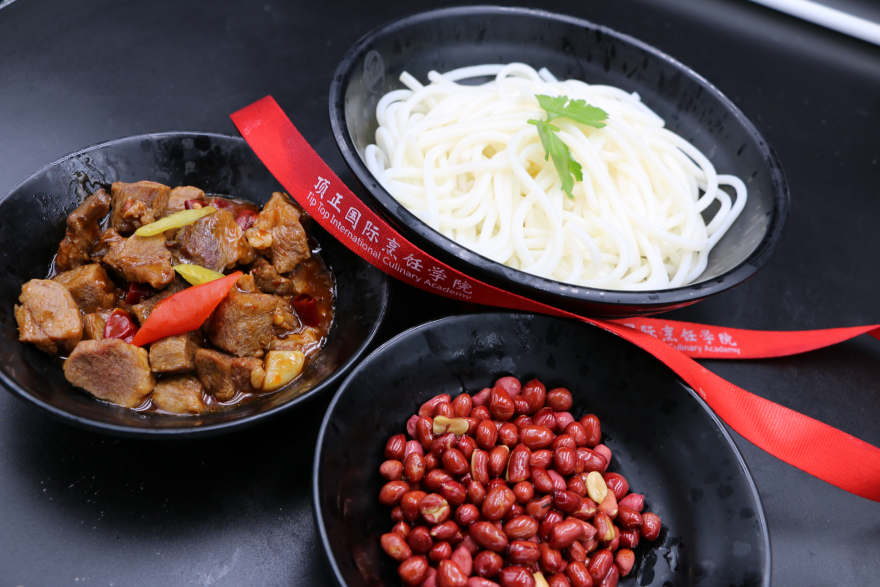 昆明花溪牛肉粉培训